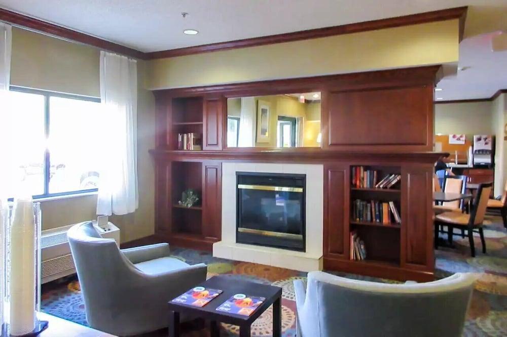 Comfort Inn & Suites Middletown - Franklin Bagian luar foto