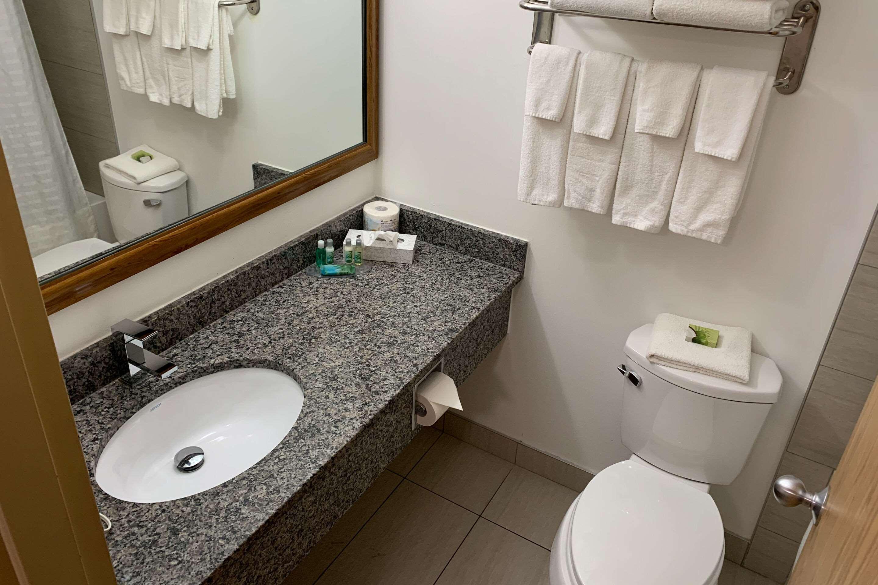 Comfort Inn & Suites Middletown - Franklin Bagian luar foto