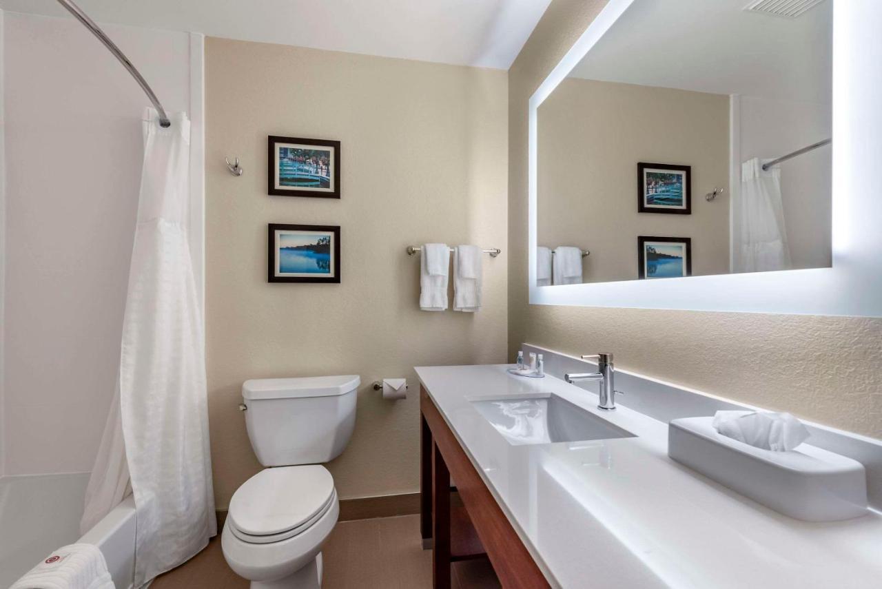 Comfort Inn & Suites Middletown - Franklin Bagian luar foto
